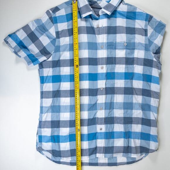 The North Face Blue and White Plaid Button Up in Size XL - Picture 7 of 9